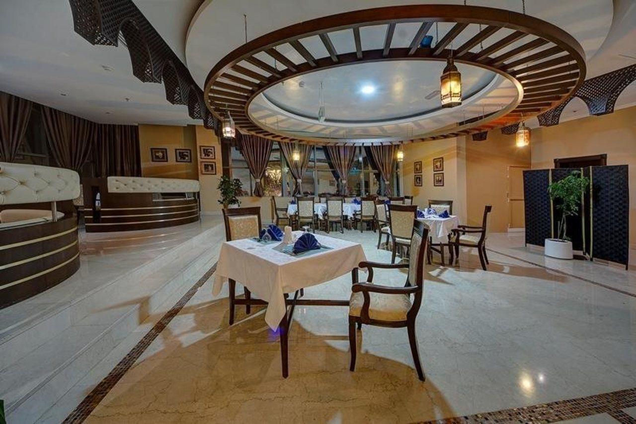 Ewan Ajman Suites Hotel Exteriér fotografie