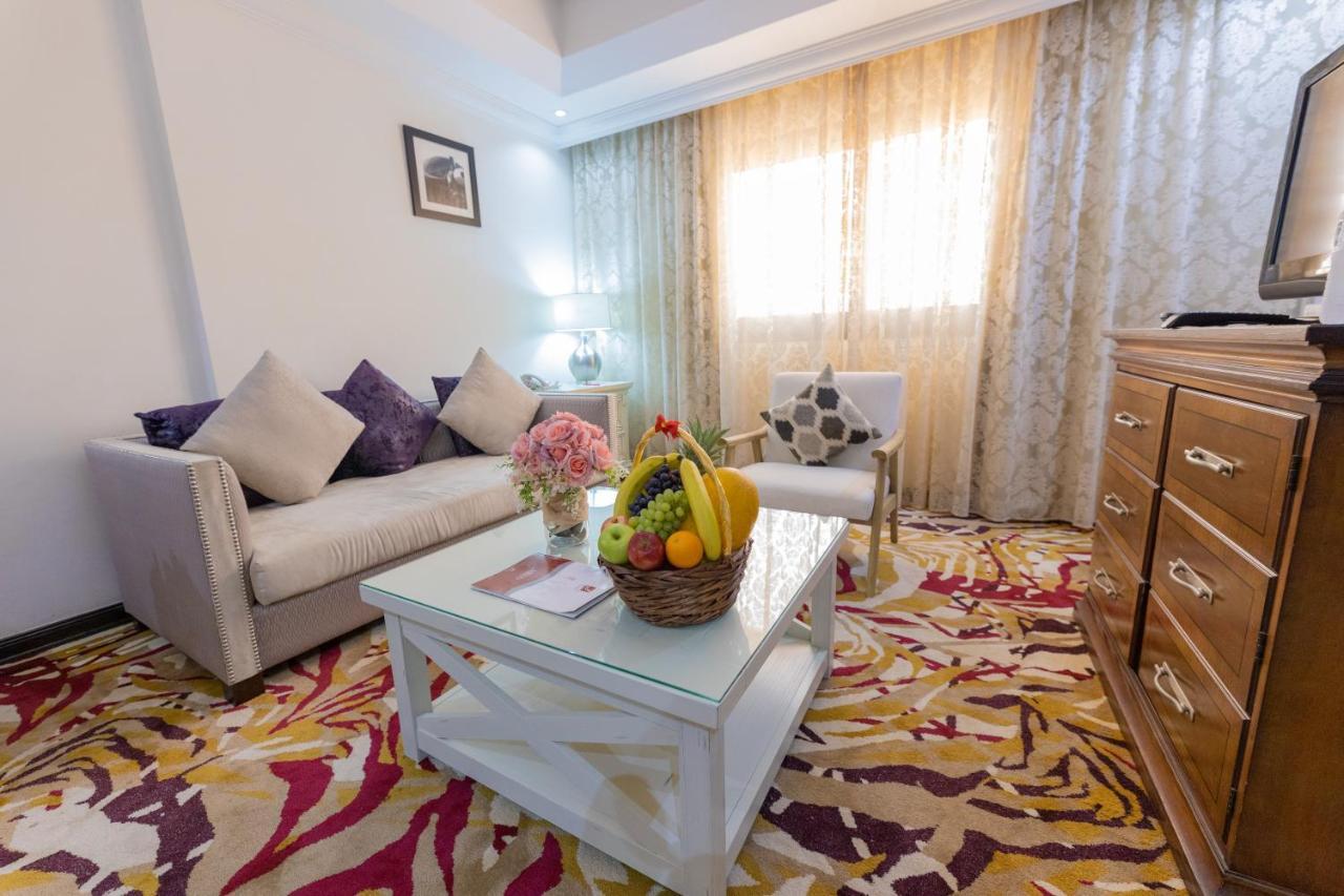 Ewan Ajman Suites Hotel Exteriér fotografie