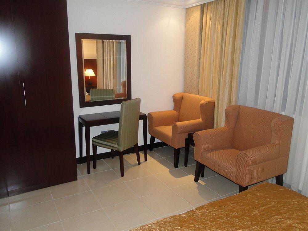 Ewan Ajman Suites Hotel Pokoj fotografie