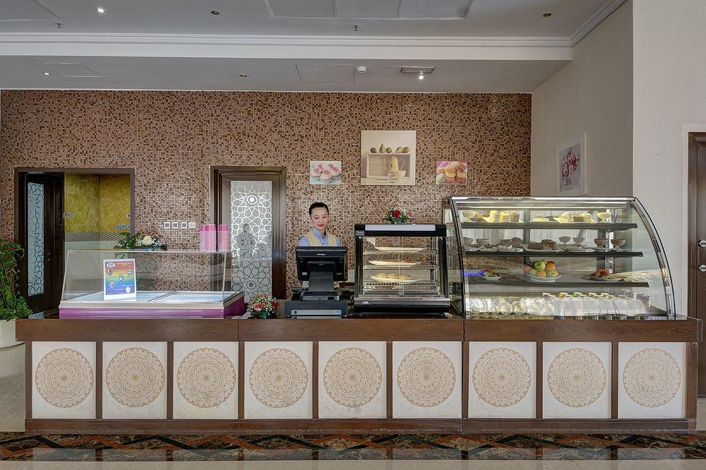 Ewan Ajman Suites Hotel Exteriér fotografie